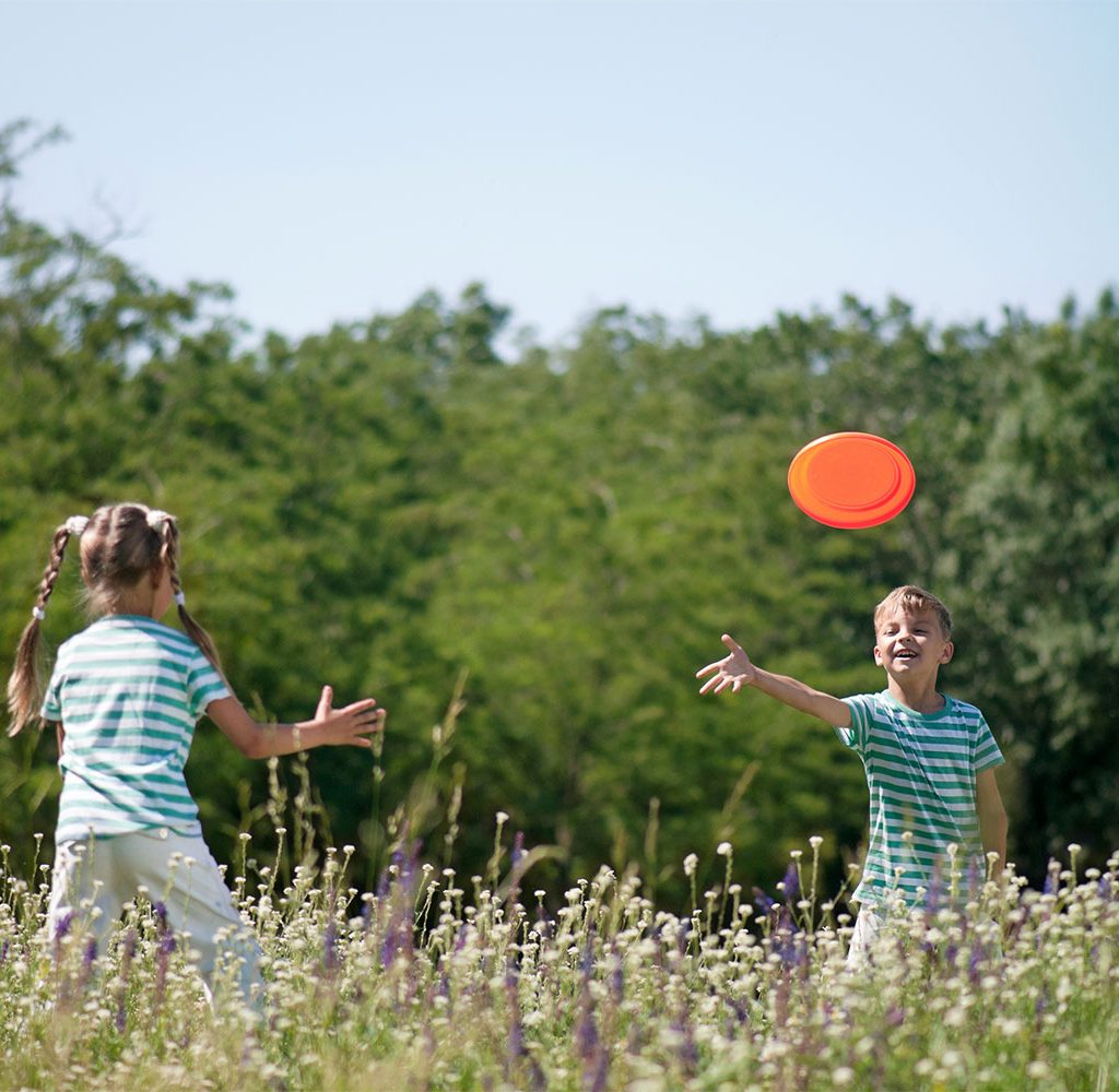 family frisbee