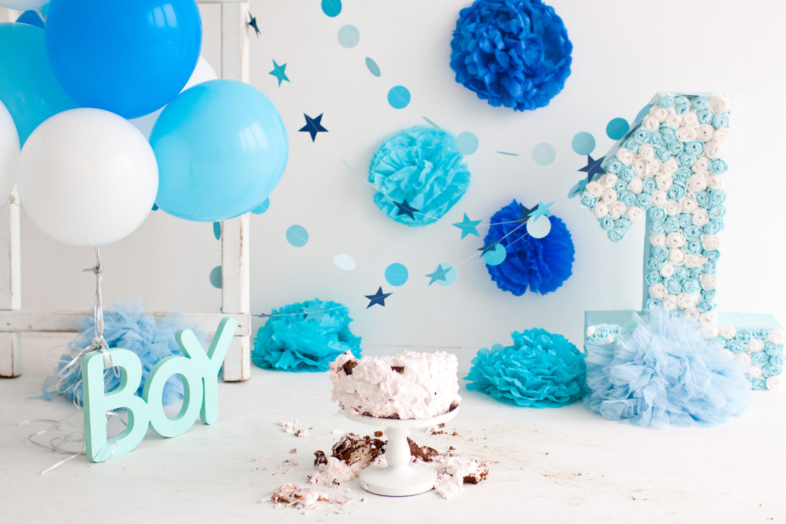 Baby boy blue first birthday