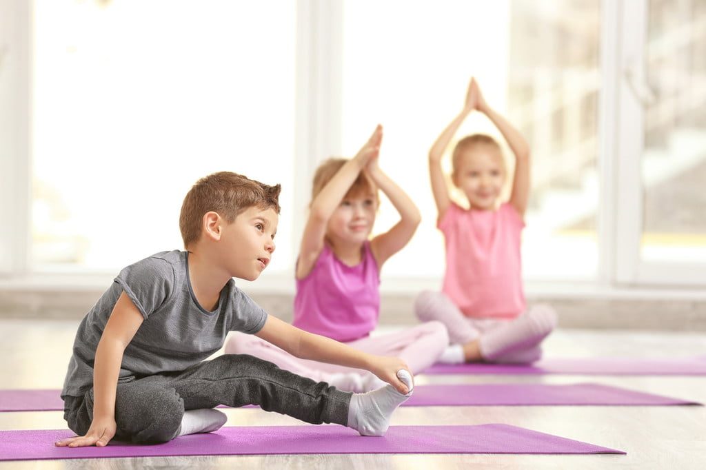 kids doing yoga