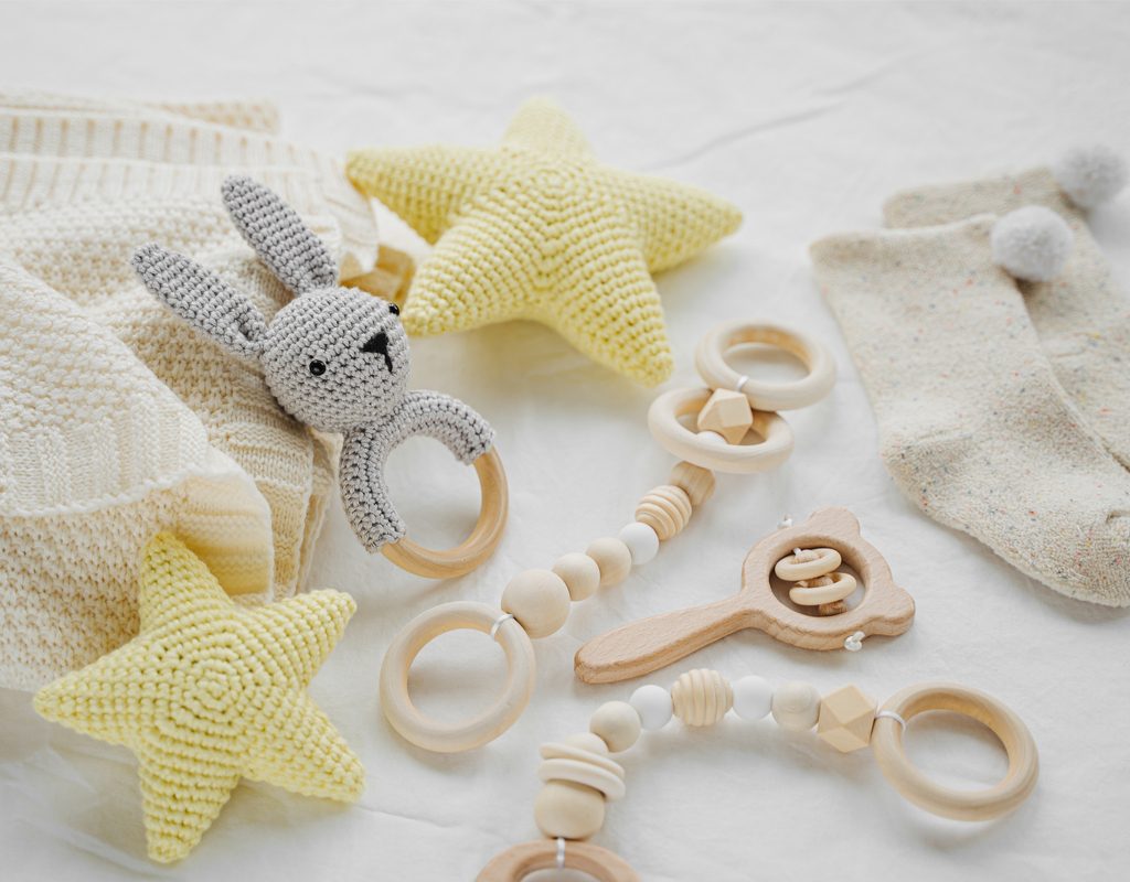 cute gender neutral baby shower gift ideas