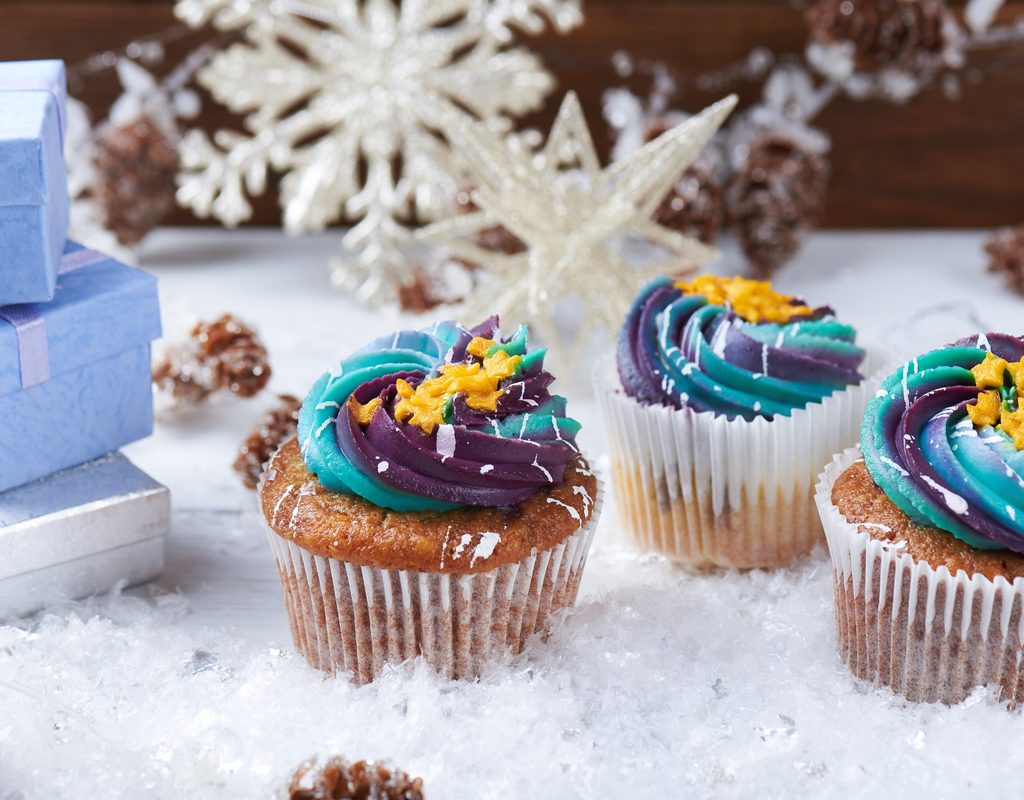 yummy Frozen themed cupcakes