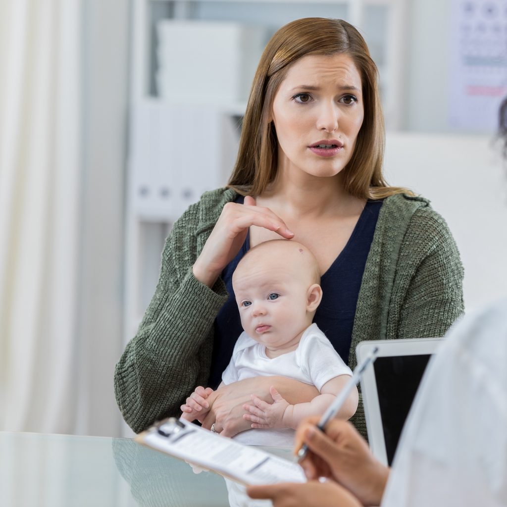 Depressed-new-mother-talks-to-doctor-for-help