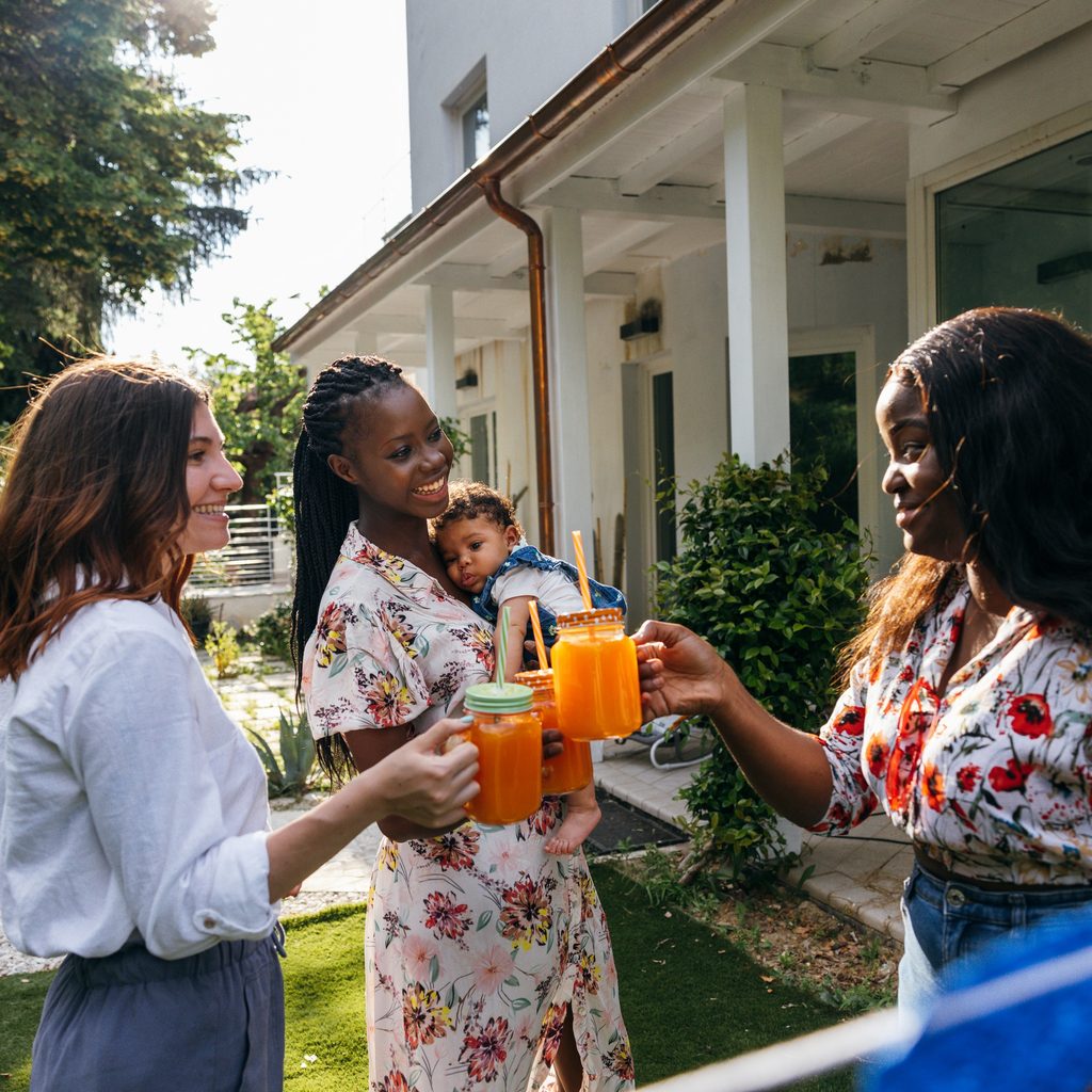 can-you-drink-alcohol-while-breastfeeding1