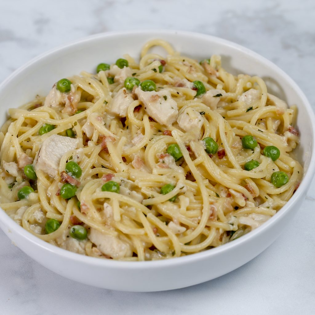 EASY-CHICKEN-CARBONARA