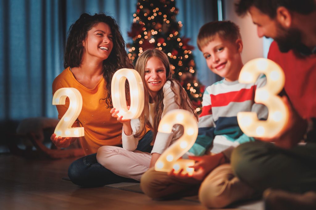 Family rings in the New Year
