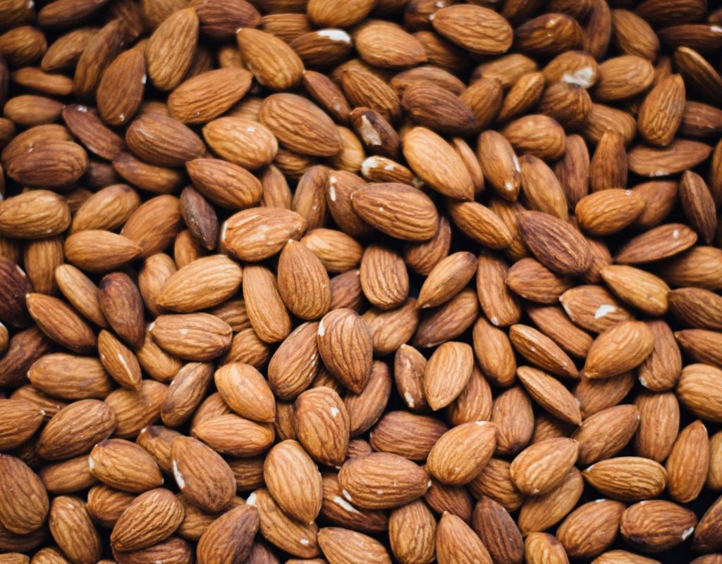 A bunch of almonds