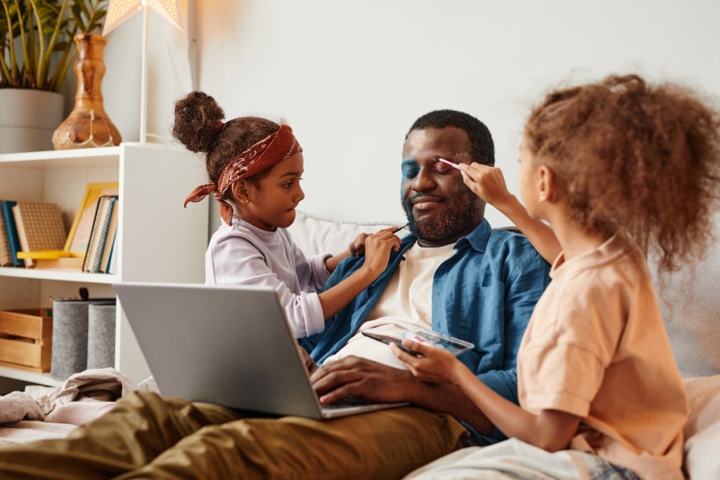 My Child Wants To Wear Makeup What Age Is Appropriate NewFolks My Child Wants To Wear Makeup What Age Is Appropriate NewFolks