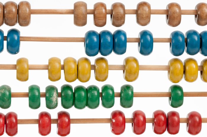 when should a child learn to count colorful abacus
