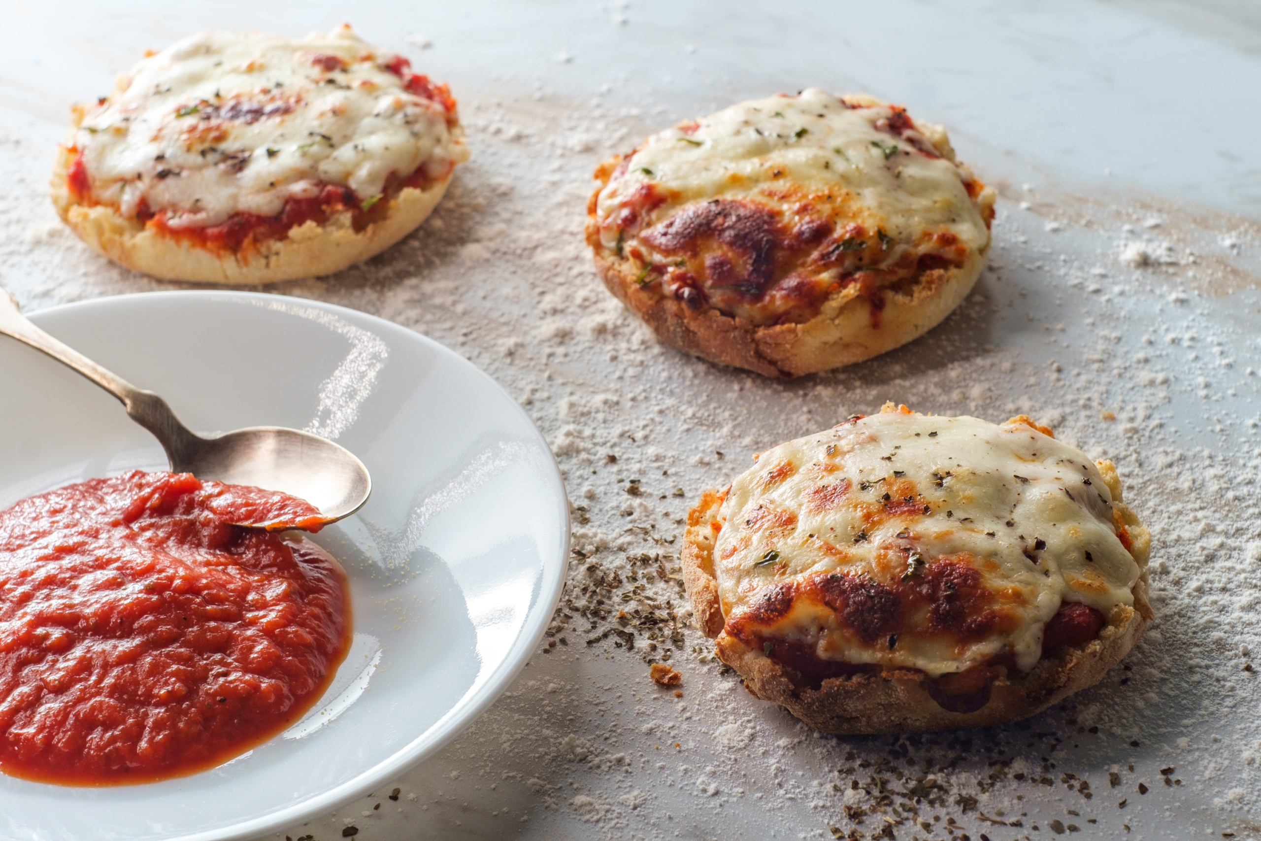 english_muffin_pizza