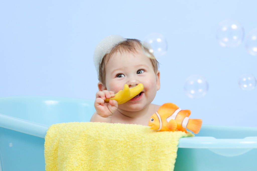 How to make an oatmeal bath for your child NewFolks