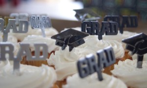 Cupcakes with graduation decorations