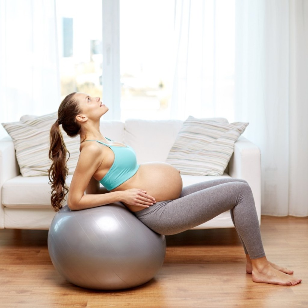pregnant woman core exercises