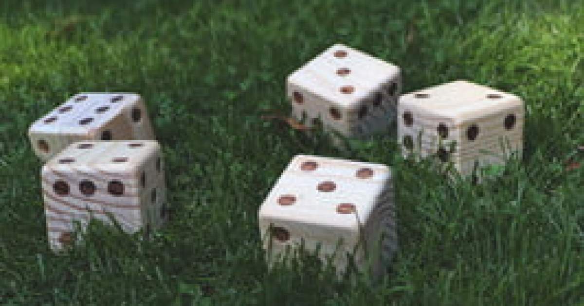 how-to-play-yard-dice-with-your-family-newfolks