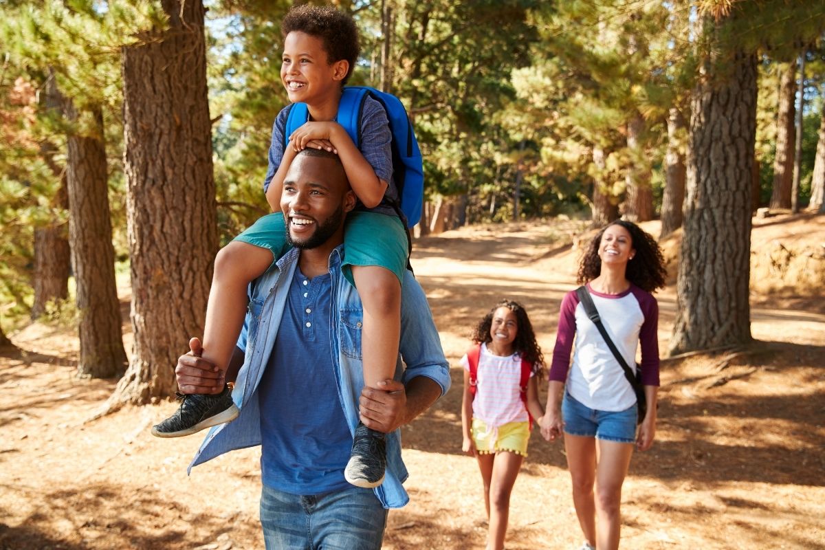 Family on a hike together.