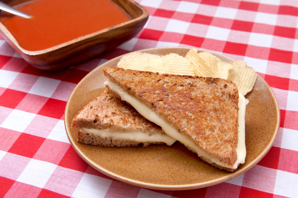 Tasty birthday party food ideas that don't break the bank | NewFolks