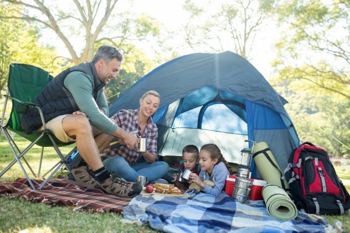 how to buy tent family eating camping
