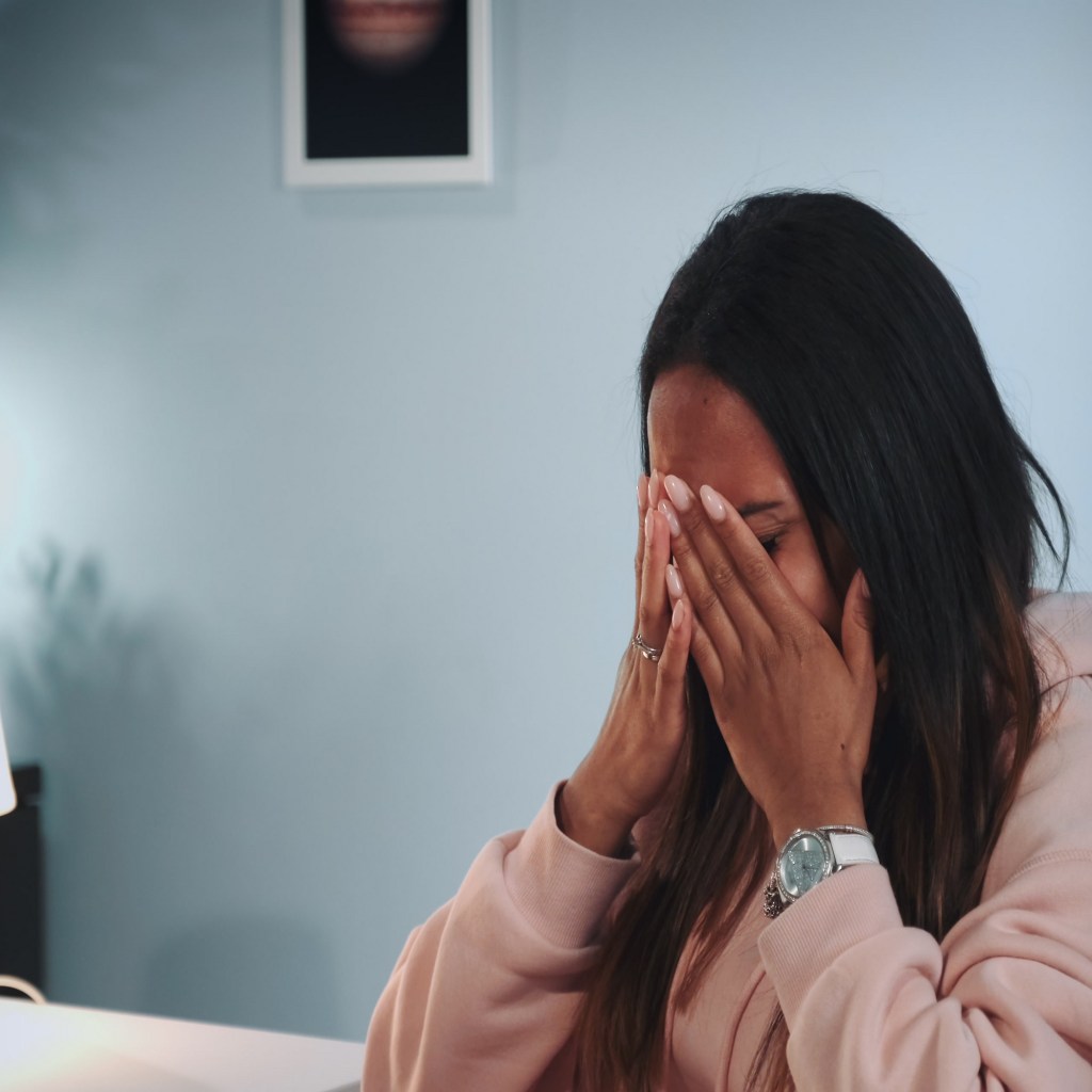 woman-seeks-therapy-for -postpartum-psychosis