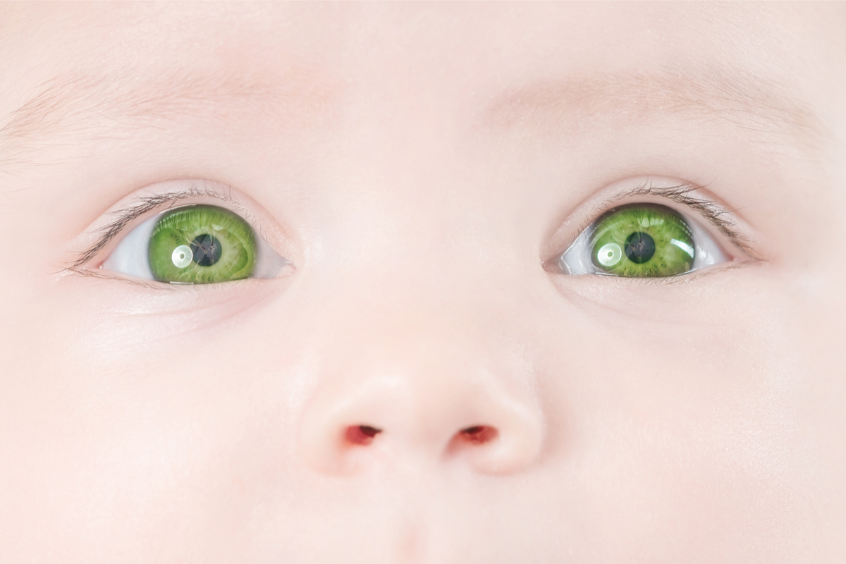 baby with green eyes