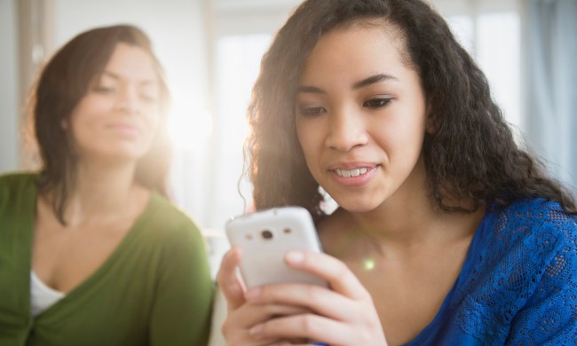 best social media kids tracking app mother monitoring