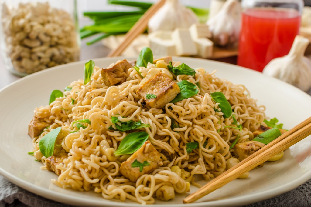 Ramen noodles with tofu