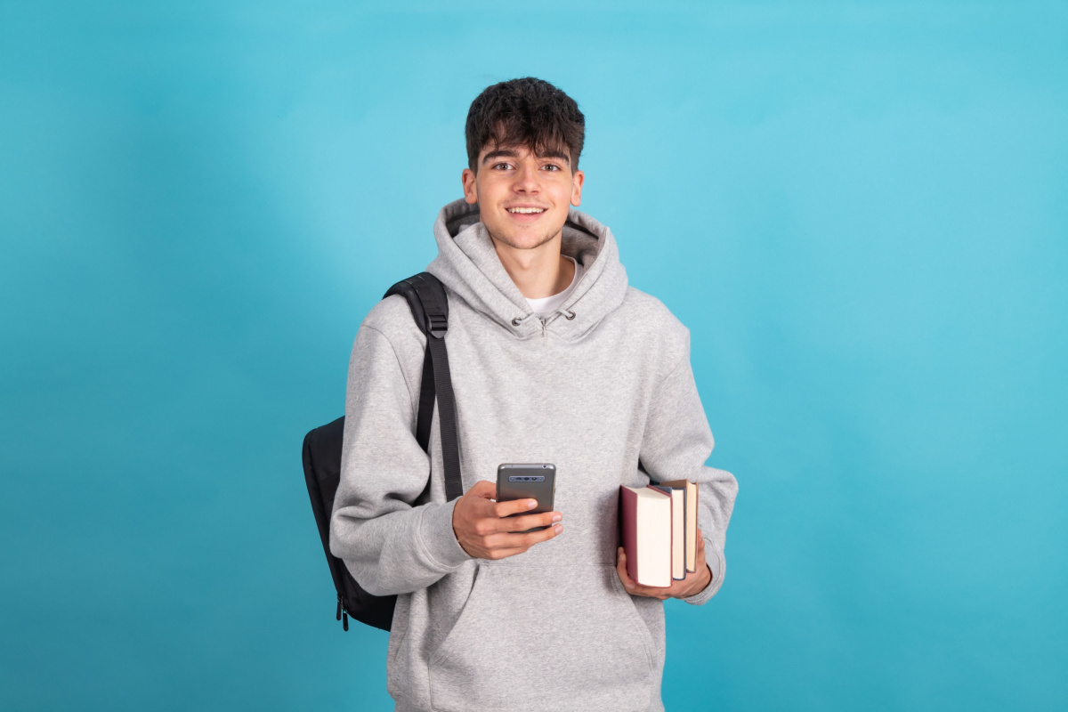 High school students getting ready to check out colleges