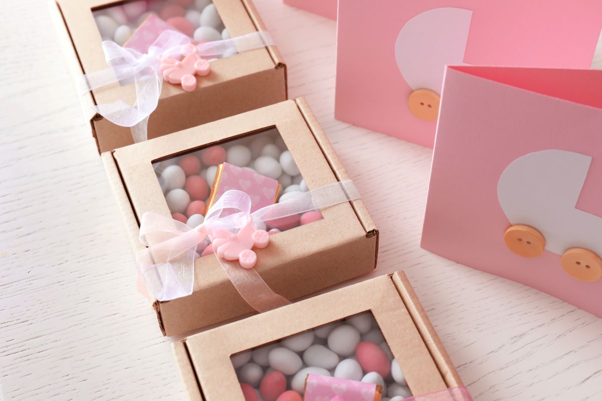 Baby shower parting best sale gifts