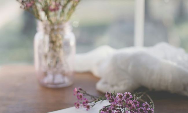 Blank journal page with flowers